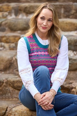 WK879A Fabulous Fairisle Knitted Tank £35