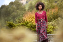 WU248A Lucile Lace Trim V-Neck Top Berry £40 WS482A Bonnie Button Front Check Maxi Skirt Red £55 135