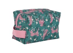 TK Maxx Pink cheetah wasbag €10.99 (RRP €19.99)