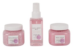 TK Maxx bath set €10.99 RRP €15.00