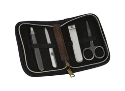 TK Maxx - manicure travel set &euro;8.99