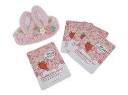 TK Maxx - masks and hairband set €10.99