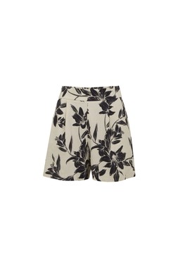TK Maxx - Women- cream & prints shorts &euro;19.99