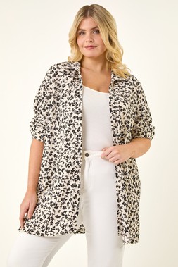Roman Curve Black Floral Textured Blouse