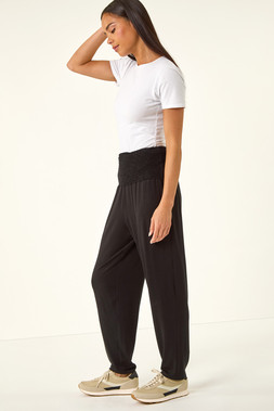 Roman petite Black Shirred Straight Leg Stretch Trouser