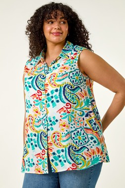 Roman Curve Abstract Print Shirt