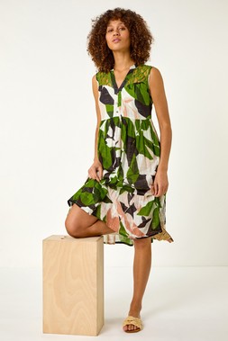 Roman Leaf Print Tiered Smock Midi Dress