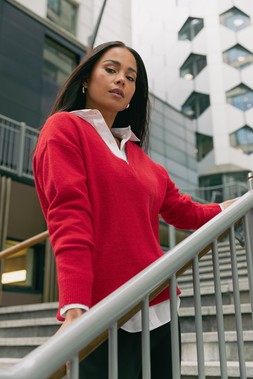 Roman Red Petite V-Neck Knit Jumper