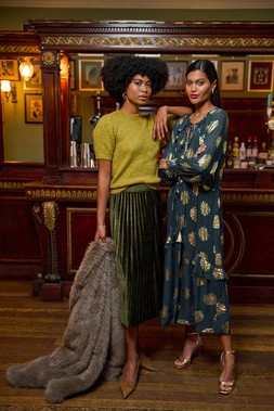 Roman Dark Green Velvet Pleated Midi Skirt