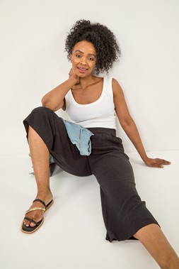 Roman Petite Black Linen Mix Cropped Trouser