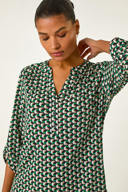 Roman Abstract Print 3 Button Shirt