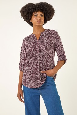 Roman Burgundy Leaf Print V-Neck Stretch Top