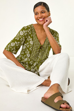 Roman Floral Print Tassel Tunic Top