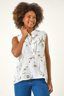 Roman Ivory Daisy Print V-Neck Vest