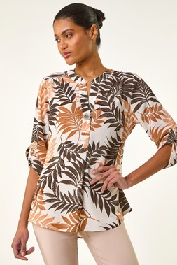 Roman Leaf Print V-Neck Stretch Shirt
