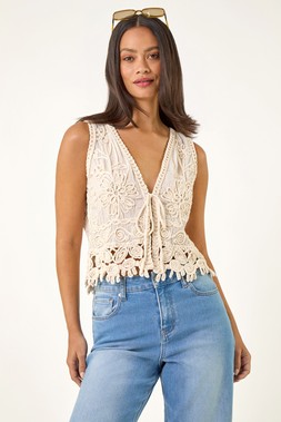 Roman Dusk Floral Embroidered Waistcoat