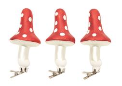 Toadstool Place Settings