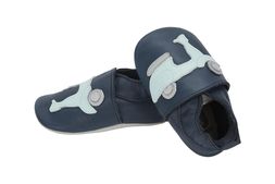 baby shoes &pound;8.00
