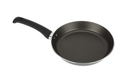 Homesense- frying pan New Price &pound;12.99 (RRP &pound;21.00)