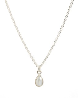 Auden Pearl Drop Silver Plated Pendant Necklace	£36 €47