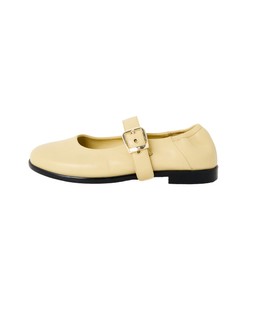 Butter Yellow Leather Mary Janes €91