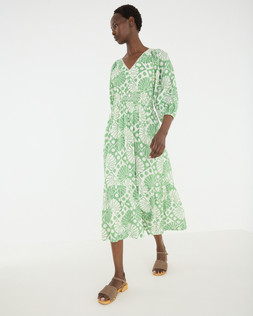 Green & Cream Sun Print V-Neck Tiered Midi Dress £85 €115