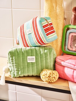 Sage Green Quilted Velvet Wash Bag £25