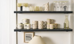 Shrimps x Oliver Bonas Knitted Flower Mug £14.50 1