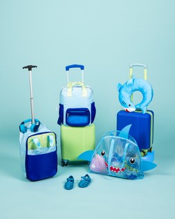 B&M HOLIDAY SHOP 2026 // LUGGAGE // KIDS' HARD SHELL UNDERSEAT CABIN CASE - BLUE £25 // KIDS' BEACH BAG - SHARK £3 // KIDS TROLLEY BAG - BLUE £15 //