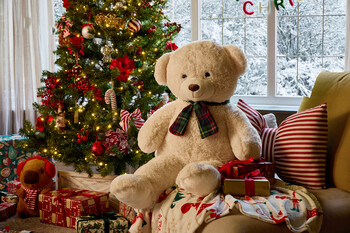 https://www.prshots.de/contents/archives/3552/1530/images/thumb350x287_auto/dobbies-garden-centres_1.2_np_childrens_toys_cameo_thumb.jpg
