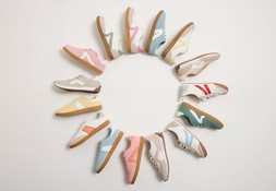 Women's trainers