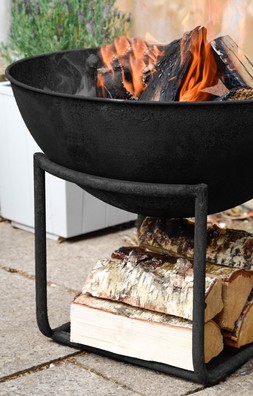 OUTDOOR CAST IRON FIRE PIT ON STAND IN BLACK IRON &pound;239.99