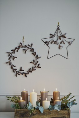 Christmas at Ivyline 2025 - GALVANISED STAR MISTLETOE WREATH £29.99 & GALVANISED MISTLETOE WREATH £29.99
