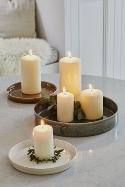 Bowen Candle Plate Linen H2.5Cm D20Cm &pound;12.99