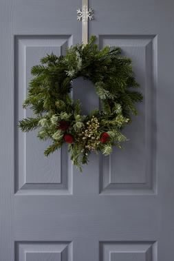Christmas Silver Snowflake Wreath Hanger &pound;12.99