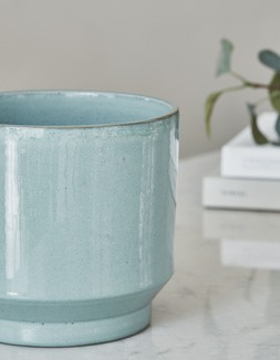 Mia Aqua Planter H15.5 D17cm &pound;17.99