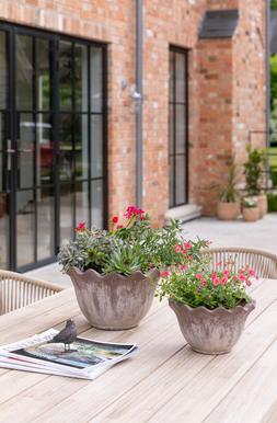OUTDOOR ADA MOCHA SCALLOPED EDGE BOWL SET OF 2