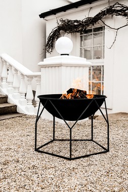 OUTDOOR BUCKINGHAM FIRE PIT BLACK H51CM W70CM &pound;299.99.