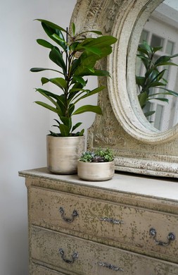 TIVOLI PLANTER WHITE GOLD H15CM D17CM £14.99