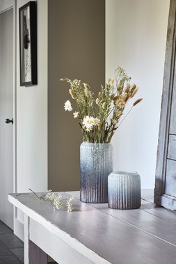 AW25 Ivyline - VERRE FROSTED RIBBED GLASS ATLANTIC BLUE PLANTER H14CM W15CM