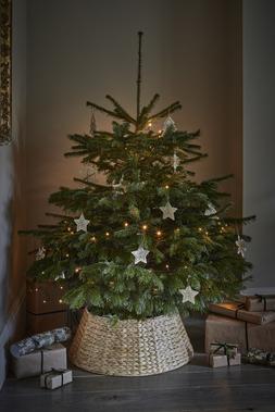 Water Hyacinth Foldable Round Tree Skirt H26CM W62CM &pound;44.99, H26CM W72CM &pound;54.99
