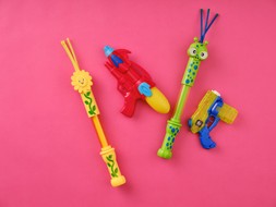 Assorted Super Water Soaker Water Gun £1