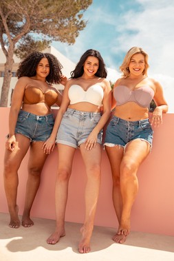 Luxe Strapless Bra &pound;38, USD 77, EUR 50, CAD 102.50 2