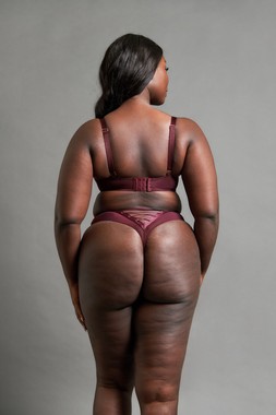 Laced Up Merlot Bra £42 €66 CAD $92 AUS $96.95, Thong £21 €34 CAD $39 AUS $42.95 13