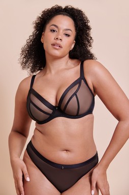 LIGHTSTYLE PLUNGE BRA £29 €44 USD$59 CAD$72 AUD$72.95 & BRAZILIAN BRIEF £13 €20 USD$23 CAD$24 AUD$26.95