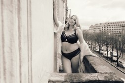 VICTORY NOUVEAU SIDE SUPPORT BALCONY BRA £36 €57 CAD85 AUSD89.95 & VICTORY NOUVEAU BRAZILLIAN BRIEF £16 €26 CAD30 AUSD32.95 - Available from October