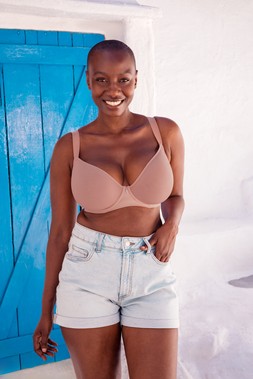 Smoothie Spacer , Spacer Moulded T-Shirt Bra, , £42.00, US$74.00, CA$92.00, €62.00, A$96.95