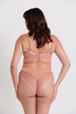 WILD ONE BALCONY BRA £29 €44 & BRAZILLIAN BRIEF £16 €25