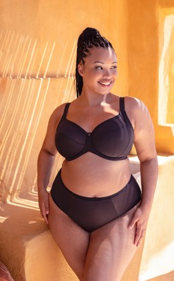 Wonderfully, Full Cup Side Support Balcony Bra, Black, £35.00, US$66.00, CA$79.00, €53.00, A$85.95, Wonderfully, Short, Black, £17.00, US$29.00, CA$31.00, €26.00, A$34.95
