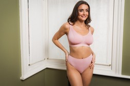 ZEN PINK NON WIRED BRALETTE £24 €36 & BRAZILIAN BRIEF £15 €23